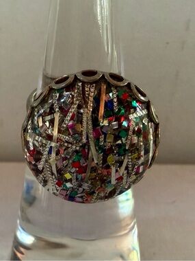 Sarah Coventry Silver-Tone Dome Ring with Multicolored Confetti